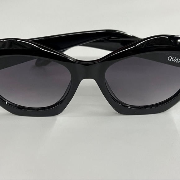 Quay Australia REAL ME - BLACK/SMOKE - Picture 4 of 8